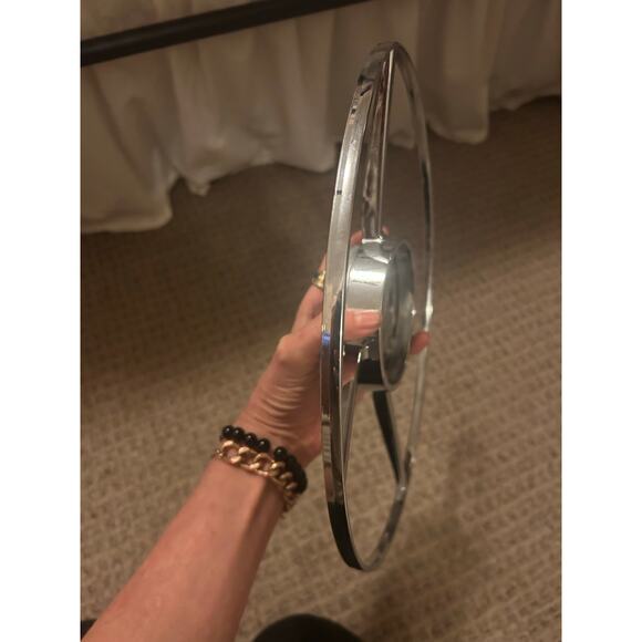 Vintage Studebaker chrome OEM horn ring 1951-1954 in perfect condition, no pits - Picture 2 of 7